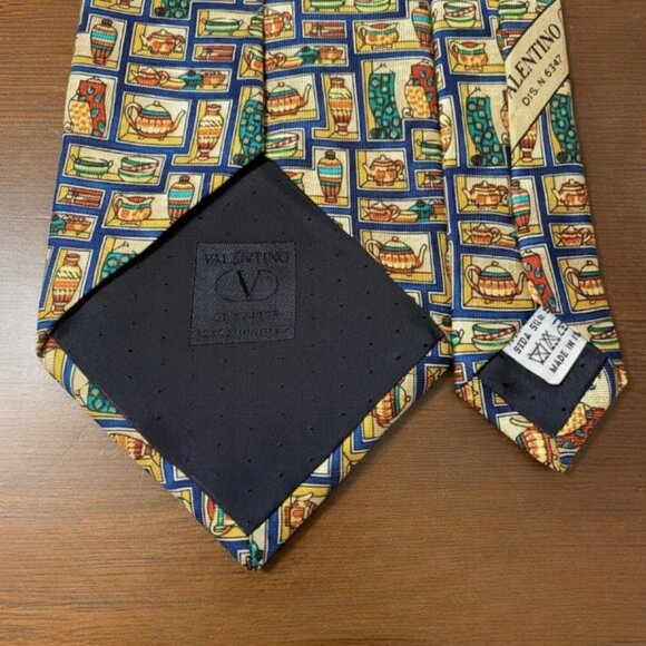 Valentino Cravatte Men’s 100% Silk Necktie, Made in Italy, L: 57" - Picture 6 of 6